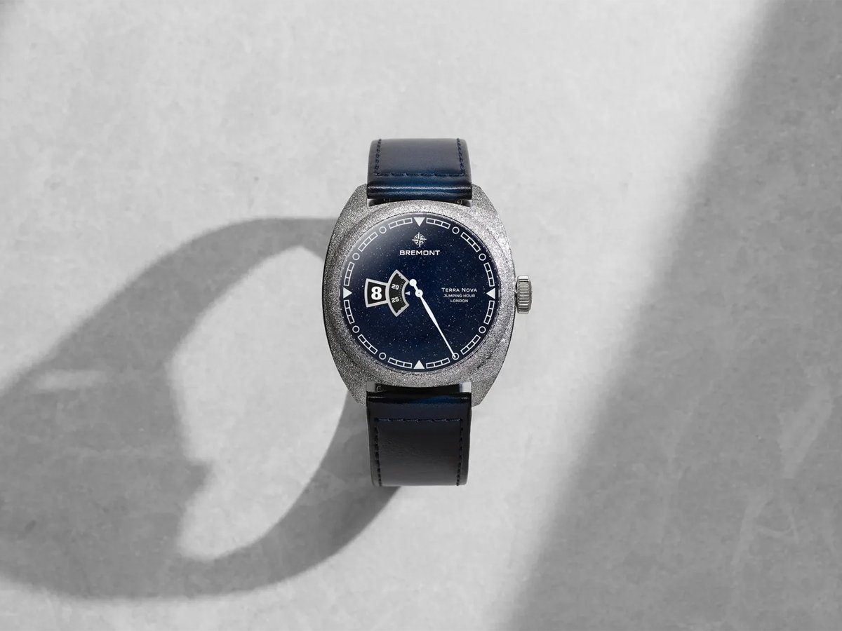 Bremont Terra Nova 40.5 Jumping Hour Aventurine