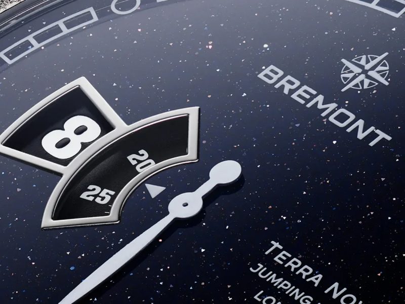 Bremont Terra Nova 40.5 Jumping Hour Aventurine