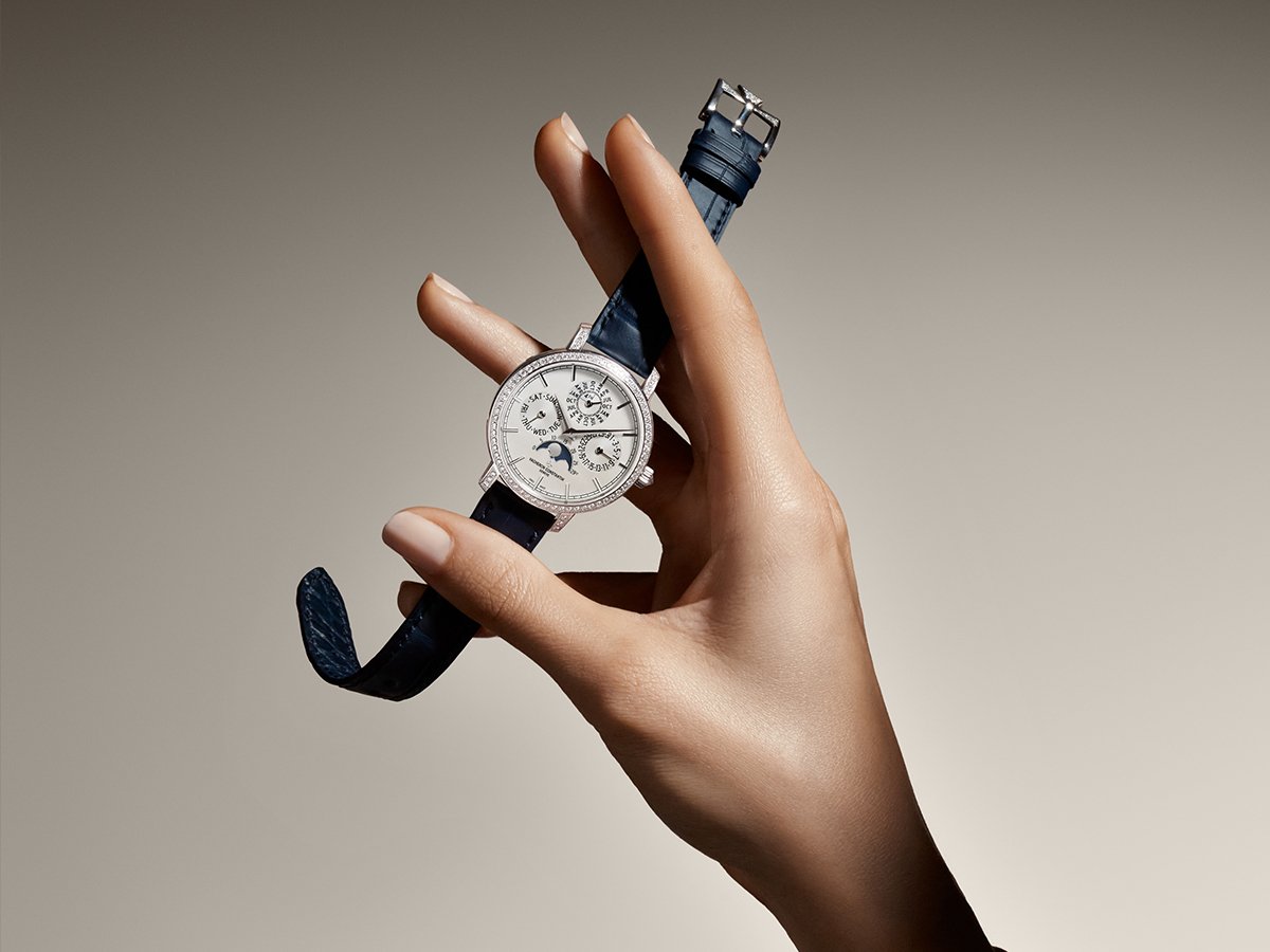 Vacheron Constantin Traditionnelle Perpetual Calendar Ultra-Thin Ref. 4305T/000G-H135 | Image: Vacheron Constantin