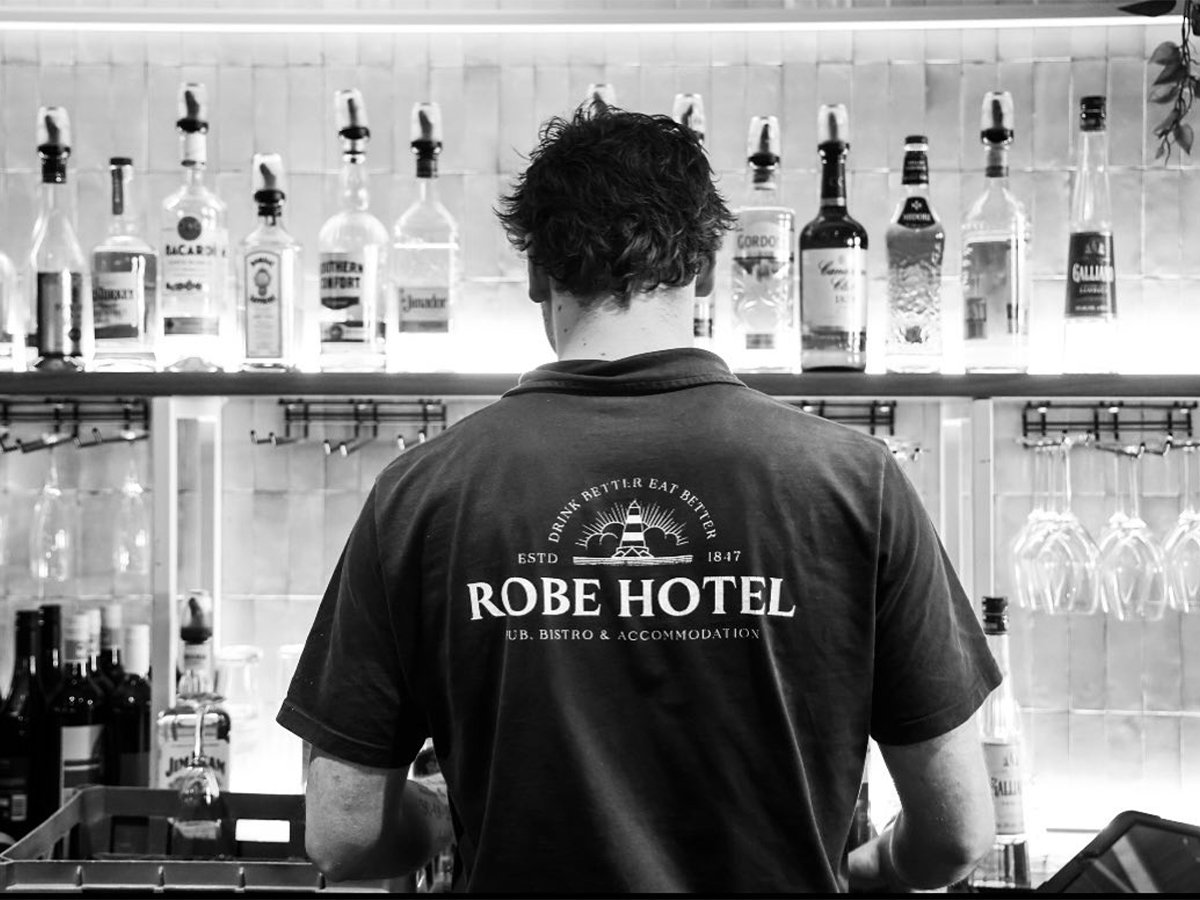 Best Restaurants in Robe - Robe Hotel