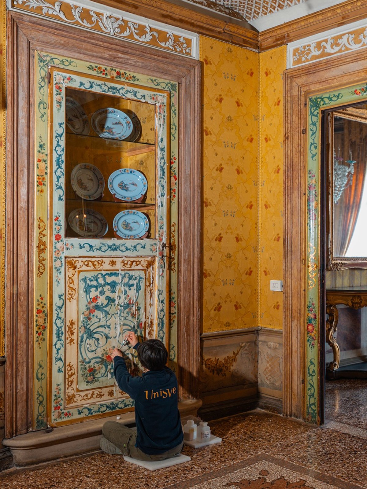 Palazzo restoration work by UniSVe | Image: Fondazione Dries Van Noten